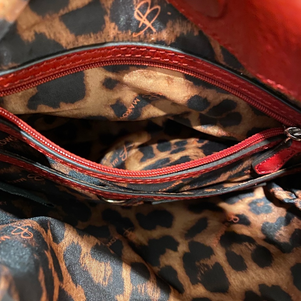 B. Makowsky Red Leather Shoulder/Crossbody Bag - Picture 5 of 13